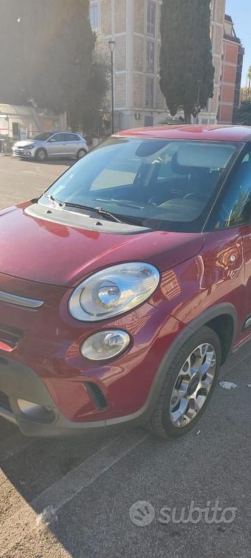 Rosso Usata 2014 Fiat 500L Trekking Monovolume | 6500 € (Buon prezzo) - Immagine 1/4