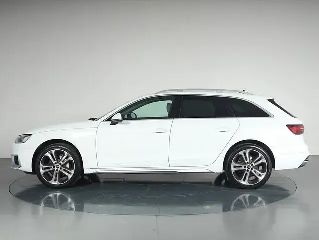 Usata Audi A4 Allroad Ambiente 204 CV (150 kW) 2021 Bianco Station wagon