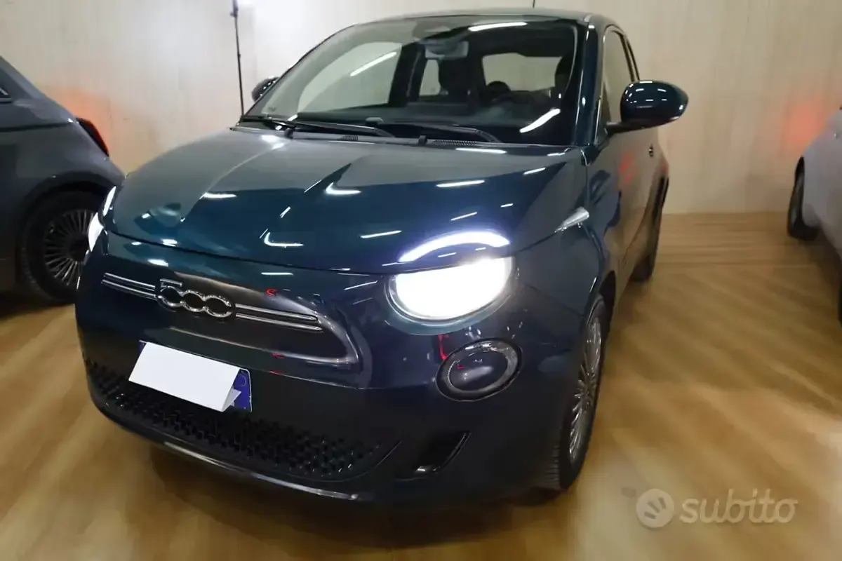 Occasion Fiat 500e Icon 42 kW (58 ch) 2021 Bleue Berline