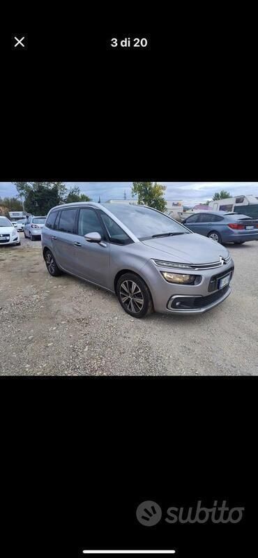 Grigio Usata 2017 Citroën C4 Picasso Monovolume | 9000 € (Cara) - Immagine 1/4