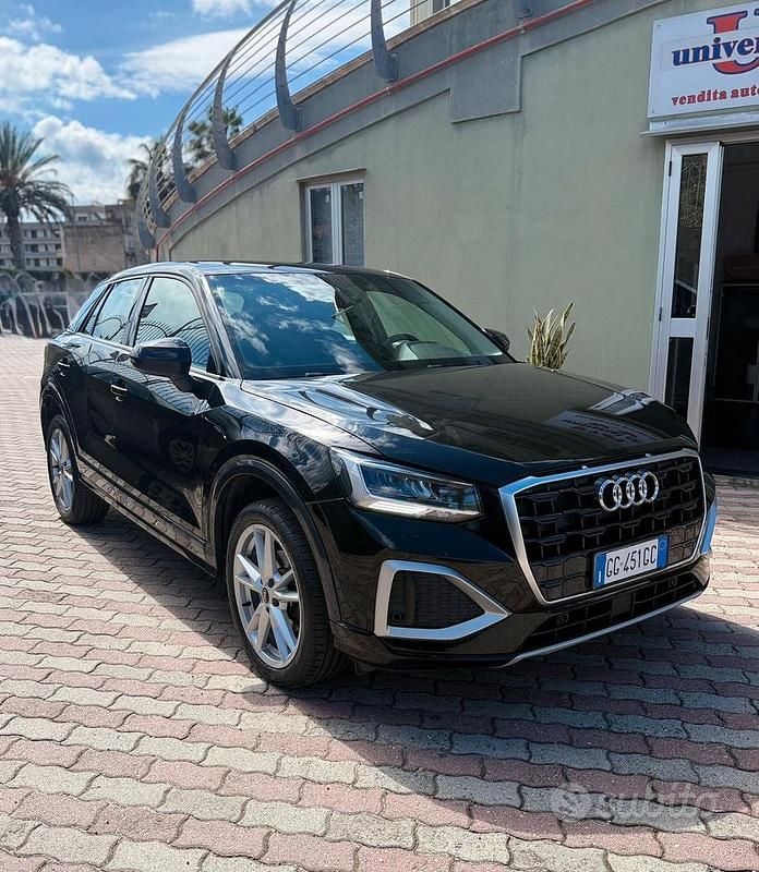 Usata Audi Q2 Admired 116 CV (85 kW) 2021 Nero SUV