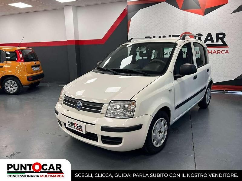 Usata Fiat Panda Active 69 CV (50 kW) 2011 Bianco Utilitaria