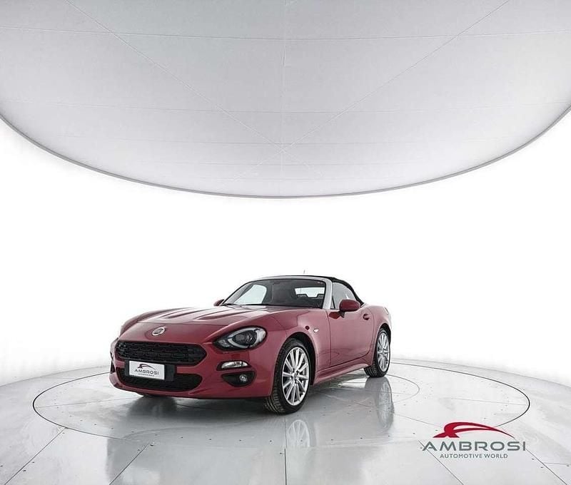 Rosso Usata 2018 Fiat 124 Spider Lusso Cabrio | 20.484 € (Ottimo prezzo) - Immagine 1/4
