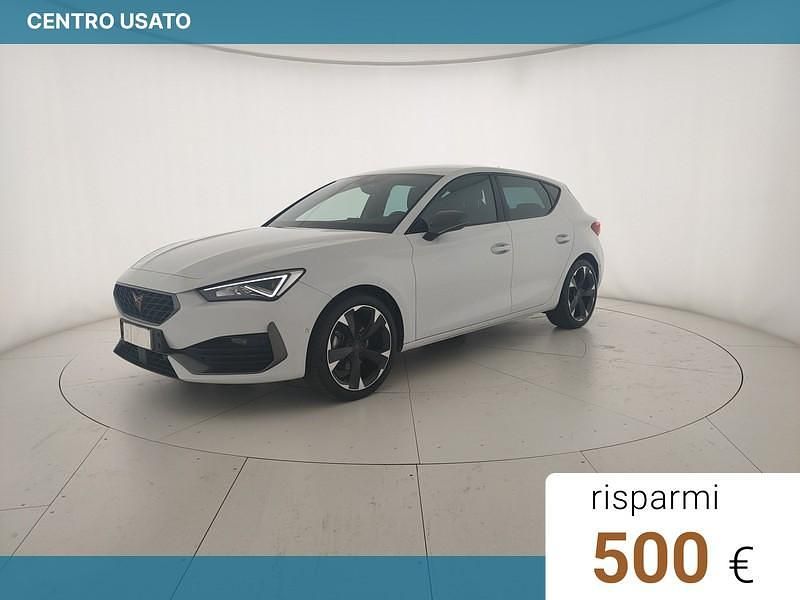 Bianco nevada Usata 2024 Cupra Leon Tre volumi | 25.400 € (Ottimo prezzo) - Immagine 1/4