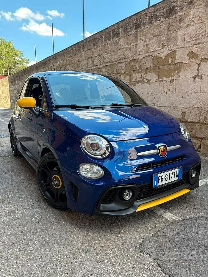 Usata Abarth 595 Pista 160 CV (117 kW) 2018 Blu Berlina