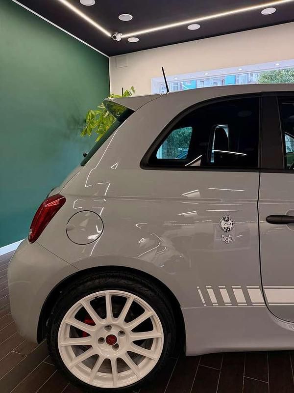 Usata Abarth 595 Competizione 179 CV (131 kW) 2019 Grigio campovolo Utilitaria