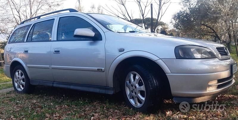 Usata Opel Astra 2004 Grigio Station wagon