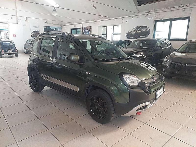 Usata Fiat Panda Cross Cross 95 CV (69 kW) 2016 Verde Utilitaria