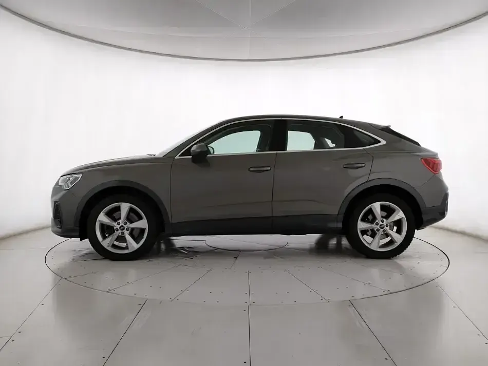 Occasion Audi Q3 Sportback Business Plus 200 ch (147 kW) 2021 Gris SUV