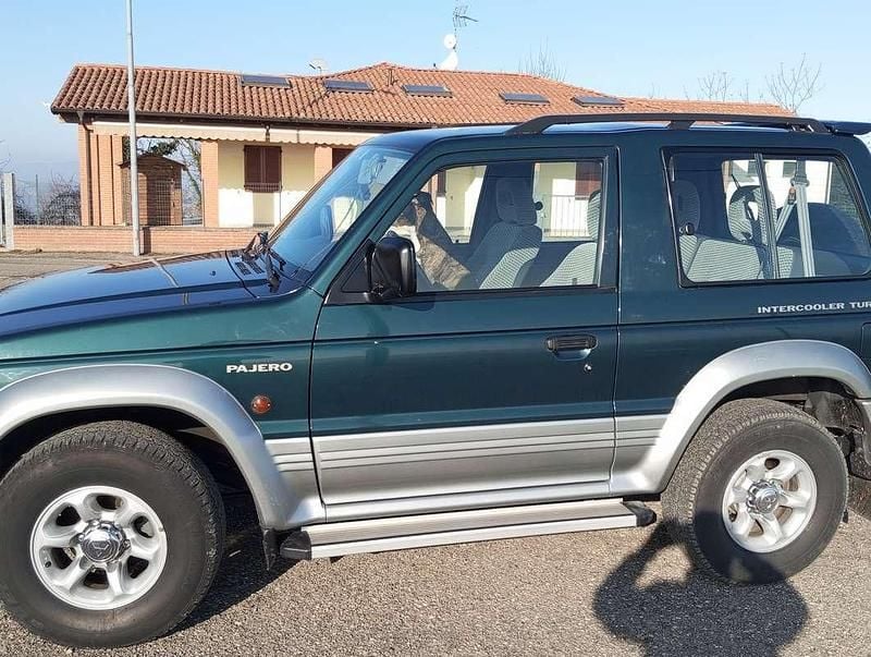 Usata Mitsubishi Pajero Top 99 CV (72 kW) 1995 SUV