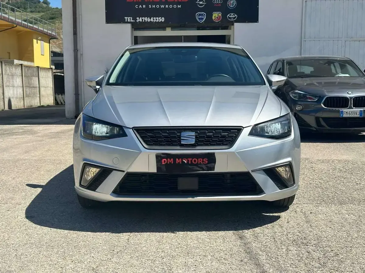 Usata Seat Ibiza Style 95 CV (69 kW) 2022 Urban silver metallizzato Utilitaria