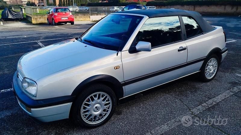 Usata VW Golf Cabriolet Classicline 101 CV (74 kW) 1998 Cabrio