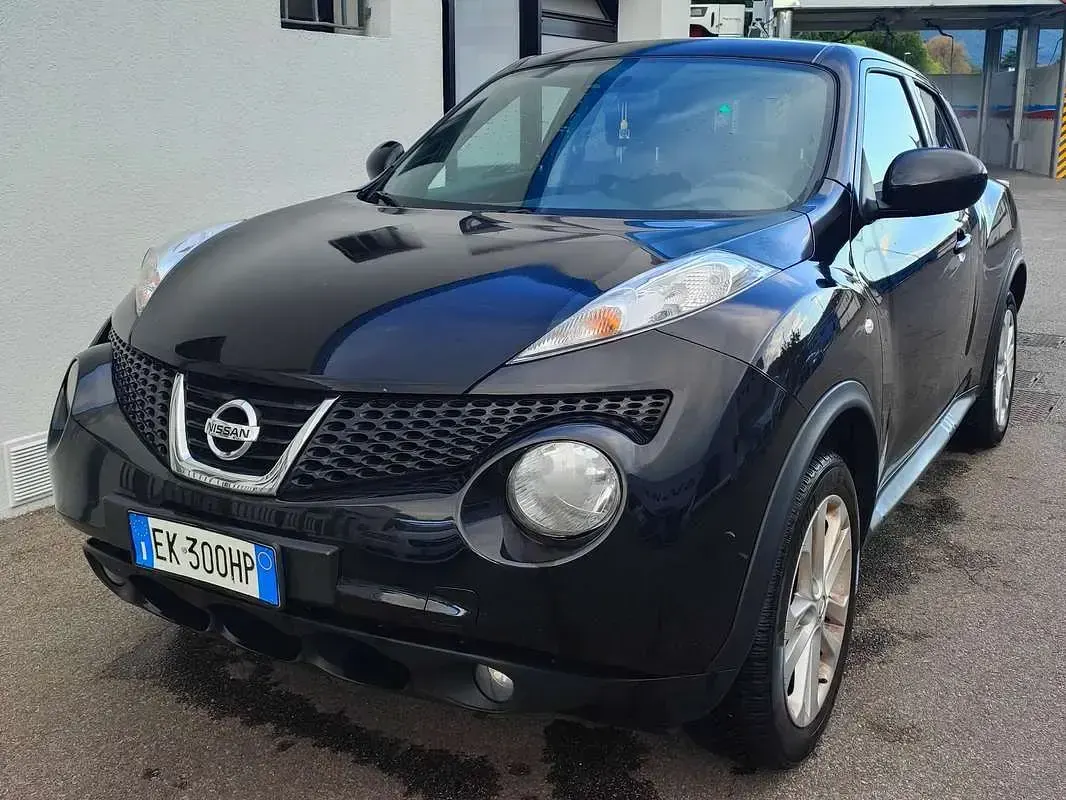 Usata Nissan Juke Tekna 110 CV (80 kW) 2011 Nero SUV