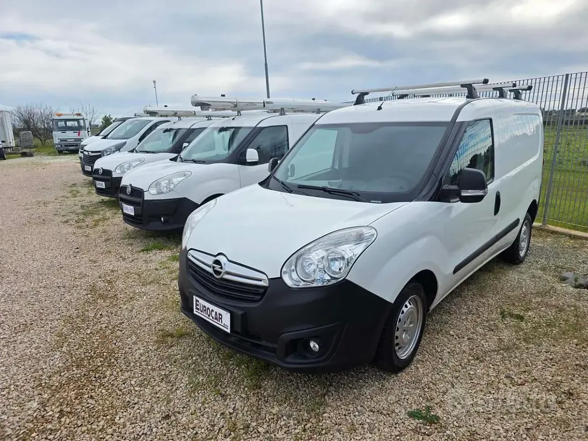 Usata Fiat Doblò 95 CV (69 kW) 2018 Bianco Monovolume