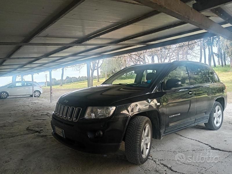 Usata Jeep Compass 136 CV (100 kW) 2011 Nero SUV