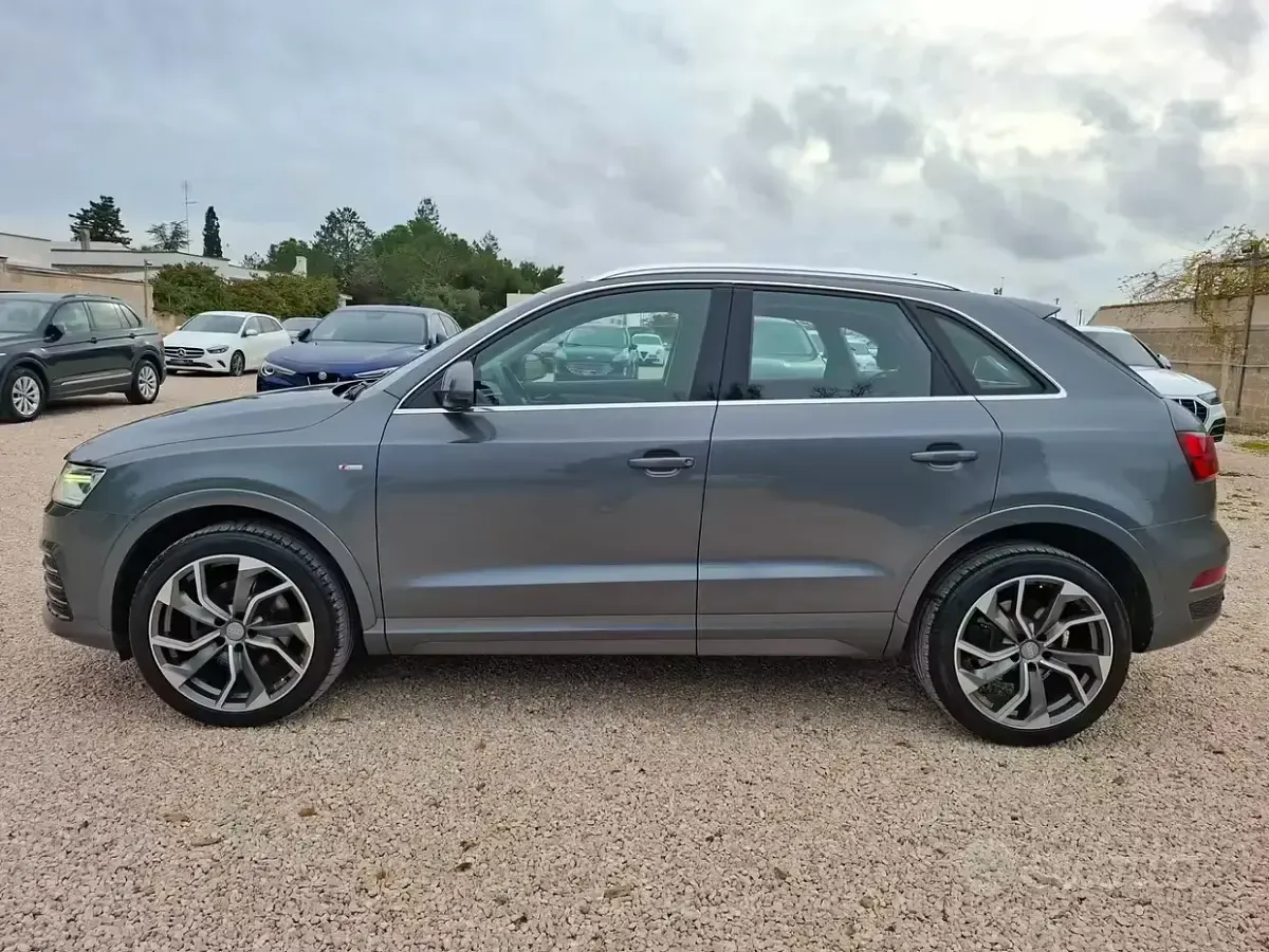 Usata Audi Q3 S-Line 150 CV (110 kW) 2016 Grigio SUV