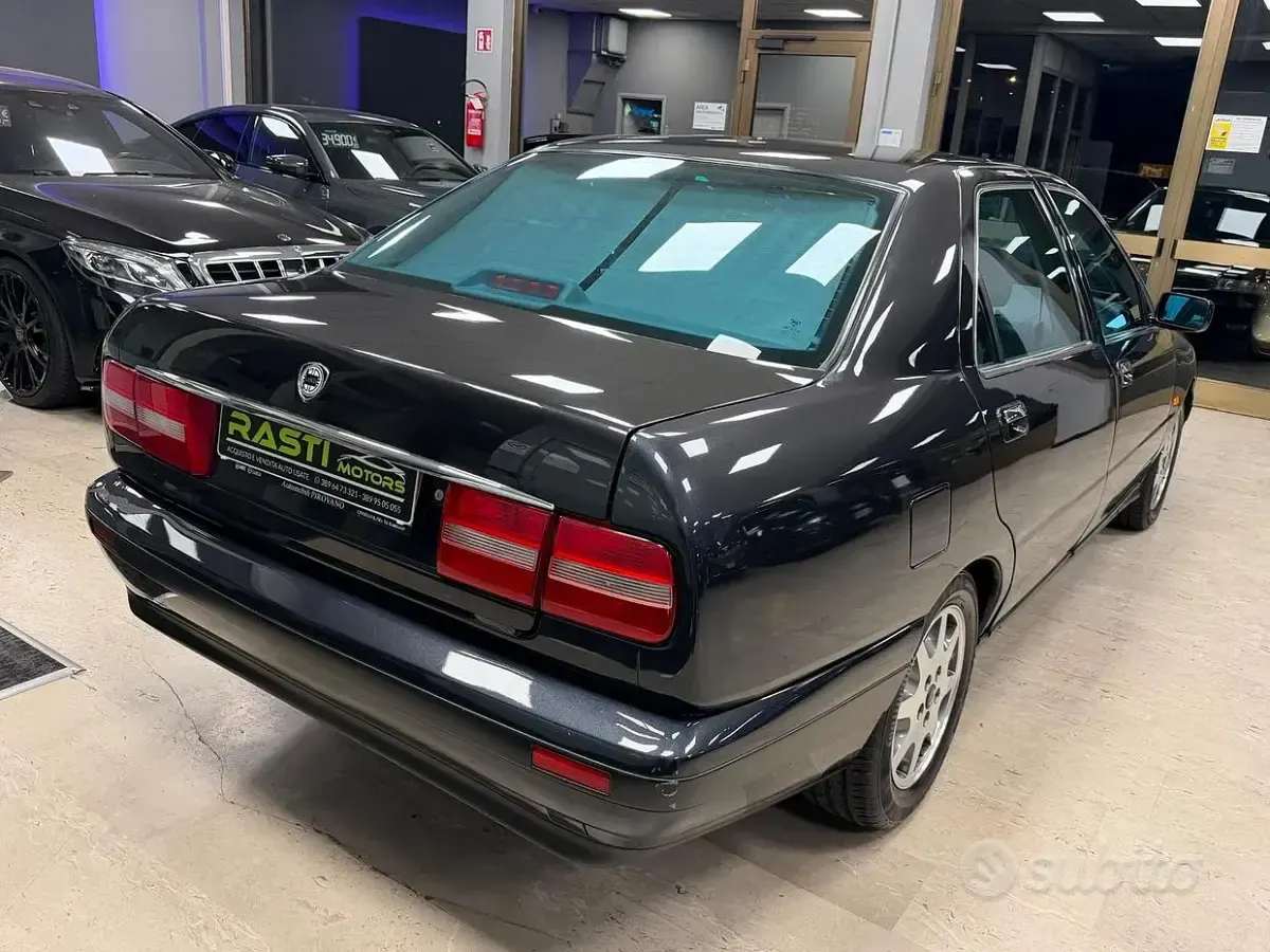 Usata Lancia Kappa 205 CV (150 kW) 1996 Nero Berlina