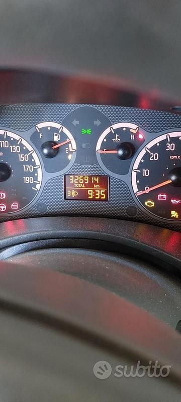 Usata Fiat Panda 70 CV (51 kW) 2010 Utilitaria