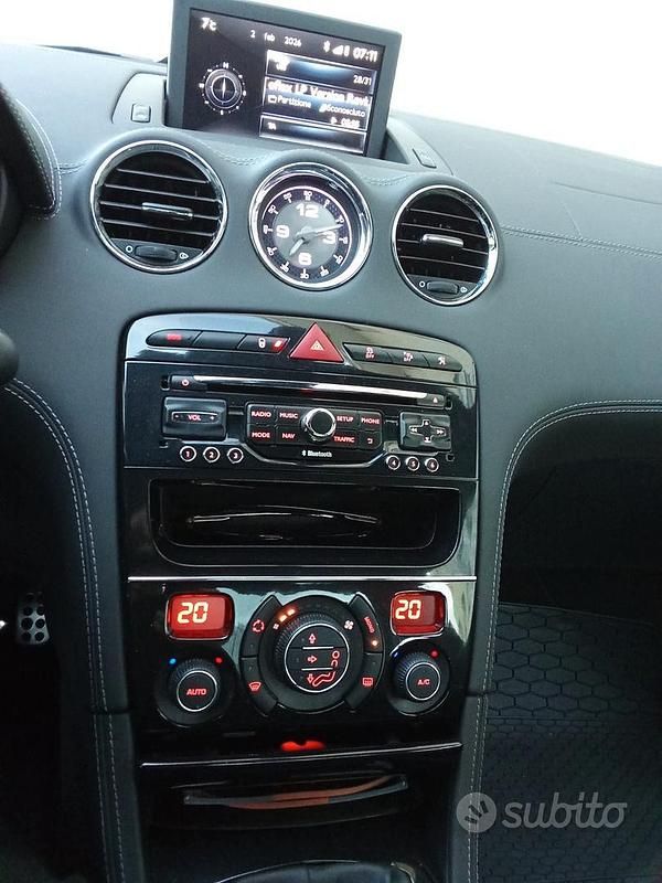 Usata Peugeot RCZ Sport 200 CV (147 kW) 2014 Nero Coupé