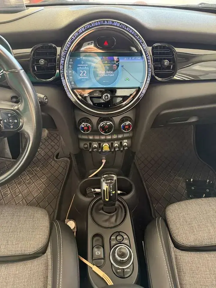 Usata Mini Cooper SE 75 kW (102 CV) 2021 Other Utilitaria