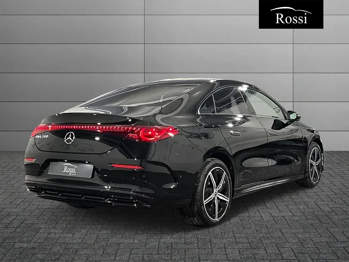 Nuova Mercedes CLA200 224 CV (164 kW) 2026 Nero