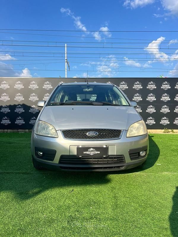 Begagnad Ford C-MAX 110 HK (80 kW) 2007 Silver Minibuss