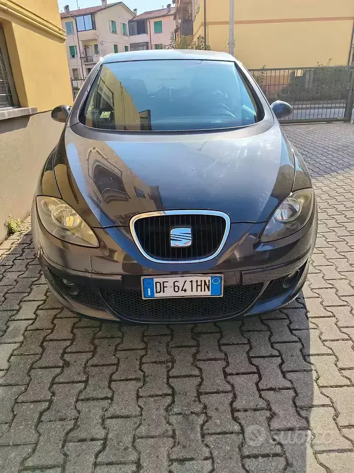 Usata Seat Altea 102 CV (75 kW) 2007 Nero Utilitaria