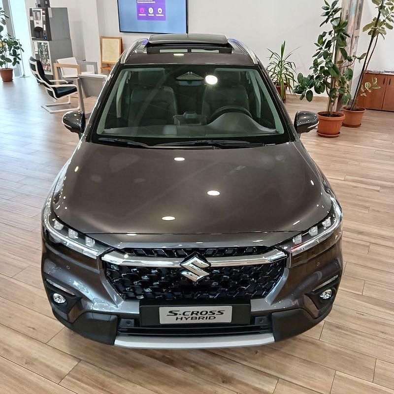 Nuova Suzuki SX4 S-Cross 114 CV (83 kW) 2025 Antracite SUV