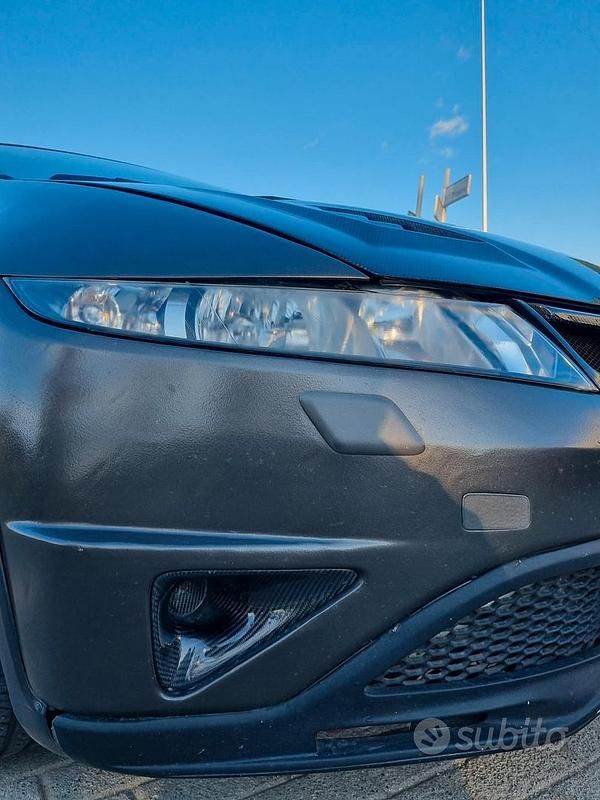 Usata Honda Civic 140 CV (102 kW) 2007 Grigio Berlina