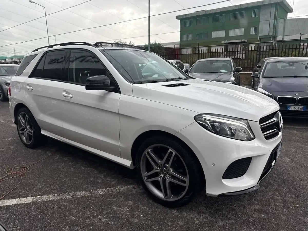 Usata Mercedes GLE250 Premium 204 CV (150 kW) 2015 Bianco SUV