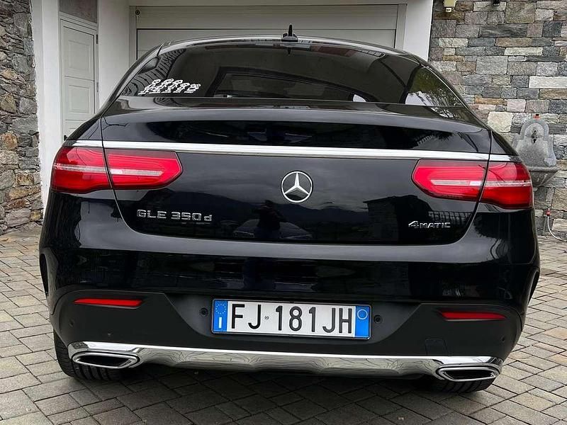 Usado Mercedes GLE350 Premium Plus 258 CV (189 kW) 2017 Negro Coupe