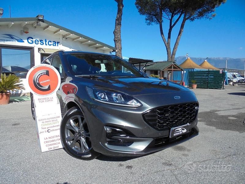 Usata Ford Kuga ST-Line 120 CV (88 kW) 2021 Grigio SUV
