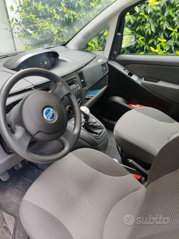 Usata Fiat Idea 80 CV (58 kW) 2006 Nero Monovolume