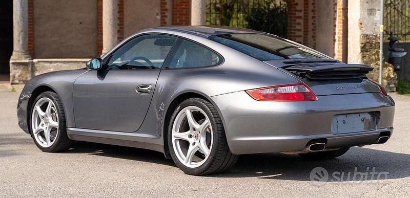 Usata Porsche 997 325 CV (239 kW) 2007 Grigio Coupé