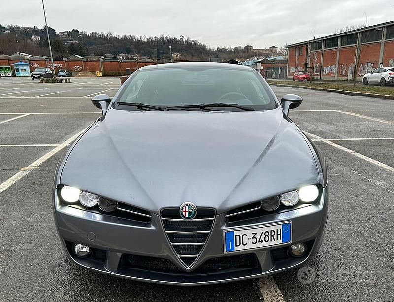 Usata Alfa Romeo Brera 2005 Grigio Coupé