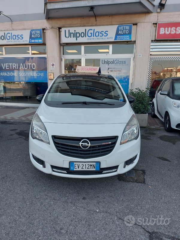 Usato 2014 Opel Meriva Benzin (6.500 €)