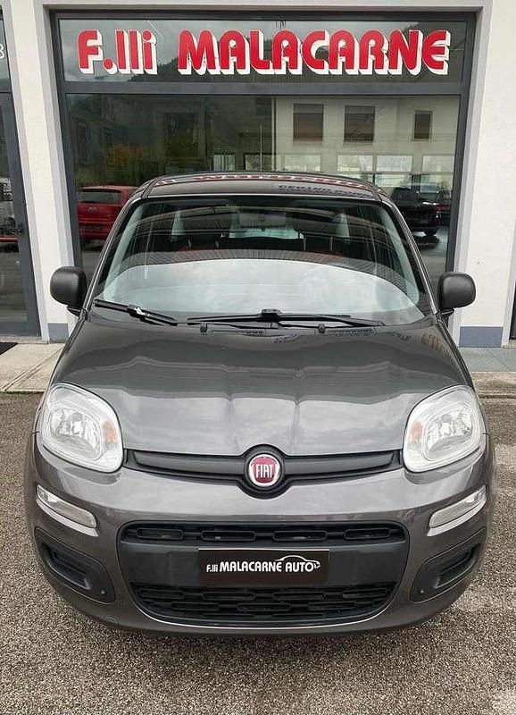 Usata Fiat Panda Easy 69 CV (50 kW) 2018 Grigio Utilitaria