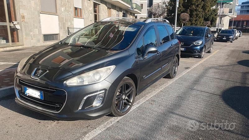 Usata 2013 Peugeot 308 SW Sport Station wagon | 4000 € (Buon prezzo) - Immagine 1/4