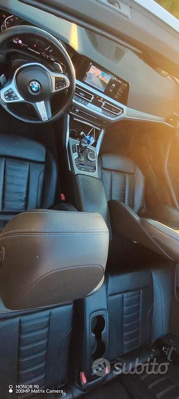 Usata BMW M4 Cabriolet Efficient Dynamics 184 CV (135 kW) 2021 Bianco Cabrio