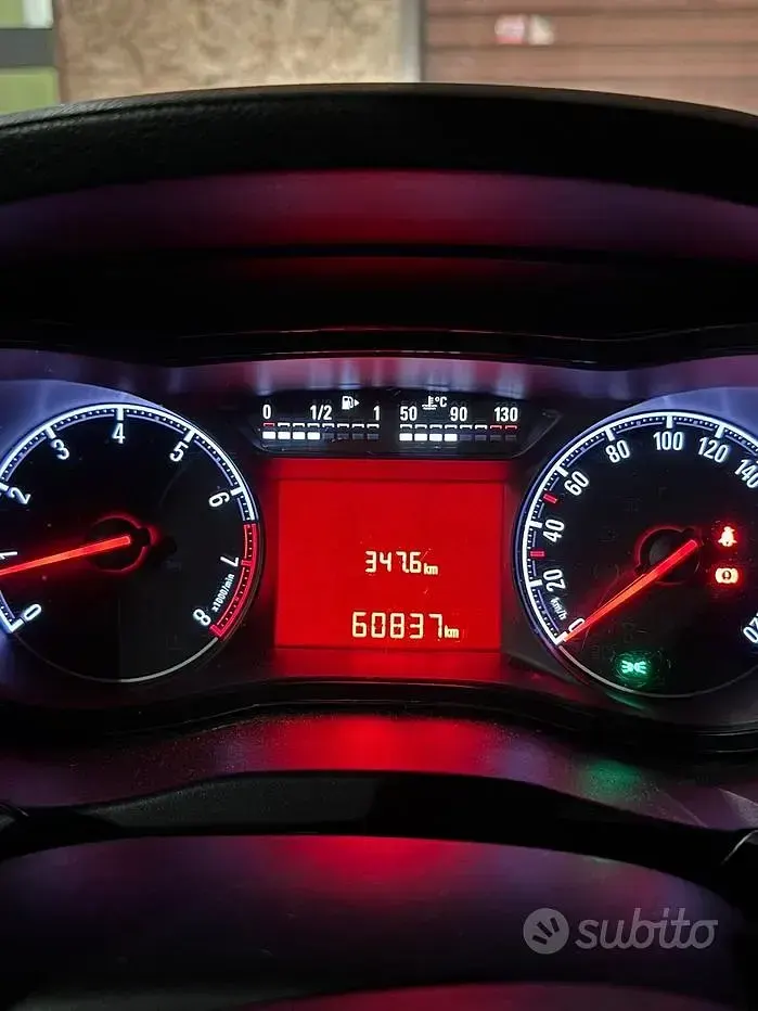 Usata Opel Corsa 69 CV (50 kW) 2015 Grigio Utilitaria