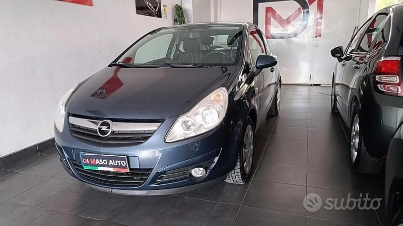 Usata Opel Corsa Sport 80 CV (58 kW) 2009 Blu Utilitaria
