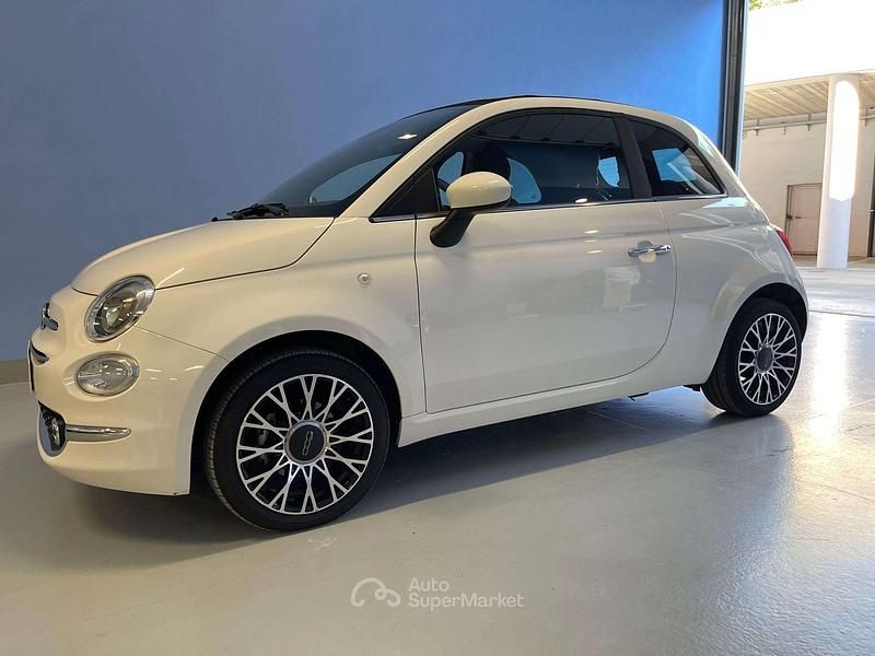 Begagnad Fiat 500C Connect 101 HK (74 kW) 2023 Vit Cab