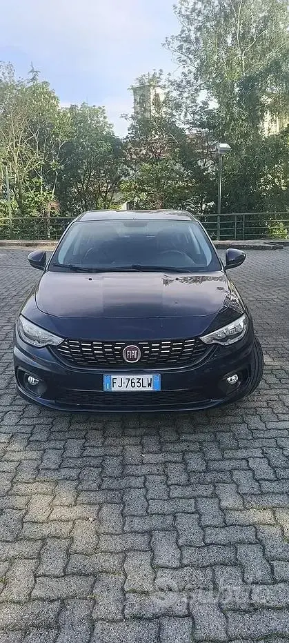 Usata Fiat Tipo 95 CV (69 kW) 2017 Blu Berlina