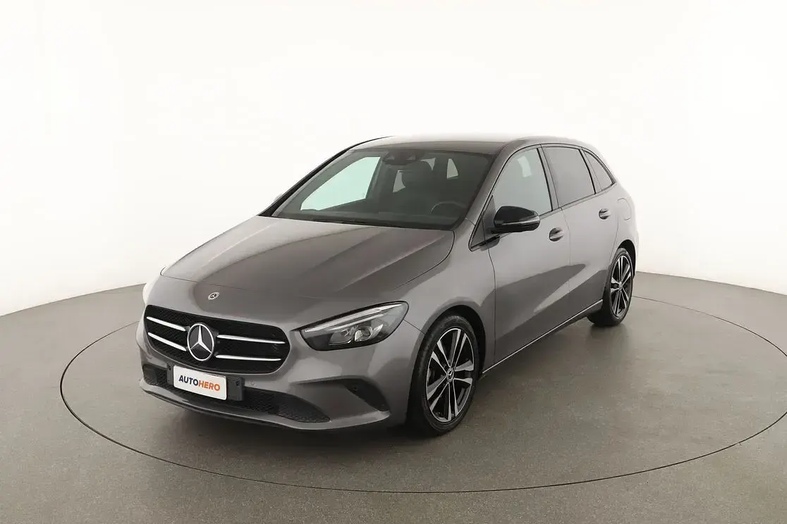 Usata Mercedes B180 Progressive 116 CV (85 kW) 2020 Utilitaria