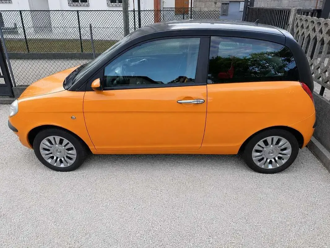 Usata Lancia Ypsilon 60 CV (44 kW) 2006 Utilitaria