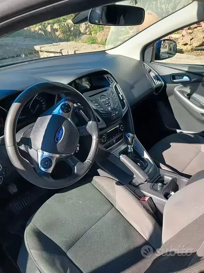 Usata Ford Focus S 95 CV (69 kW) 2014 Station wagon