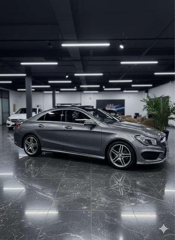 Usata Mercedes CLA220 AMG line 170 CV (125 kW) 2013 Berlina