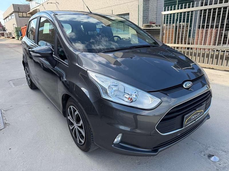 Usata Ford B-MAX Business Edition 101 CV (74 kW) 2014 Grigio Monovolume
