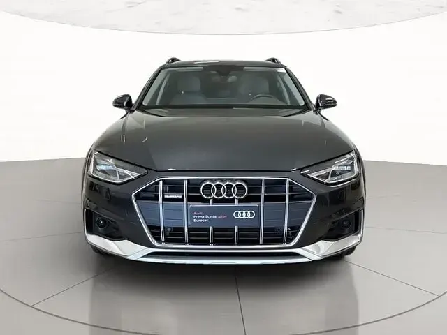 Usata Audi A4 Allroad Business 204 CV (150 kW) 2024 Grigio manhattan metallizzato Station wagon