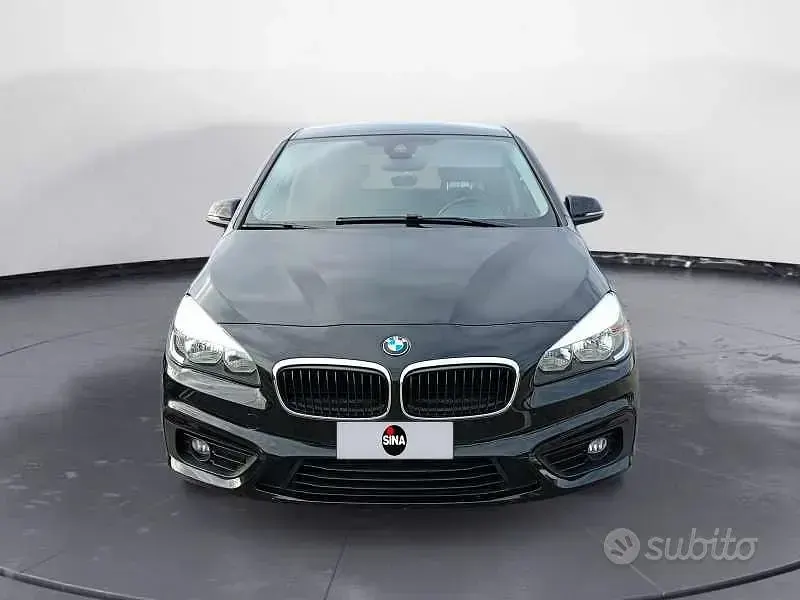 Usata BMW 218 Active Tourer Performance 136 CV (100 kW) 2016 Nero Monovolume